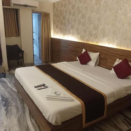 Hotel Raj Meridian, Tambaram Chennai Eksteriør bilde